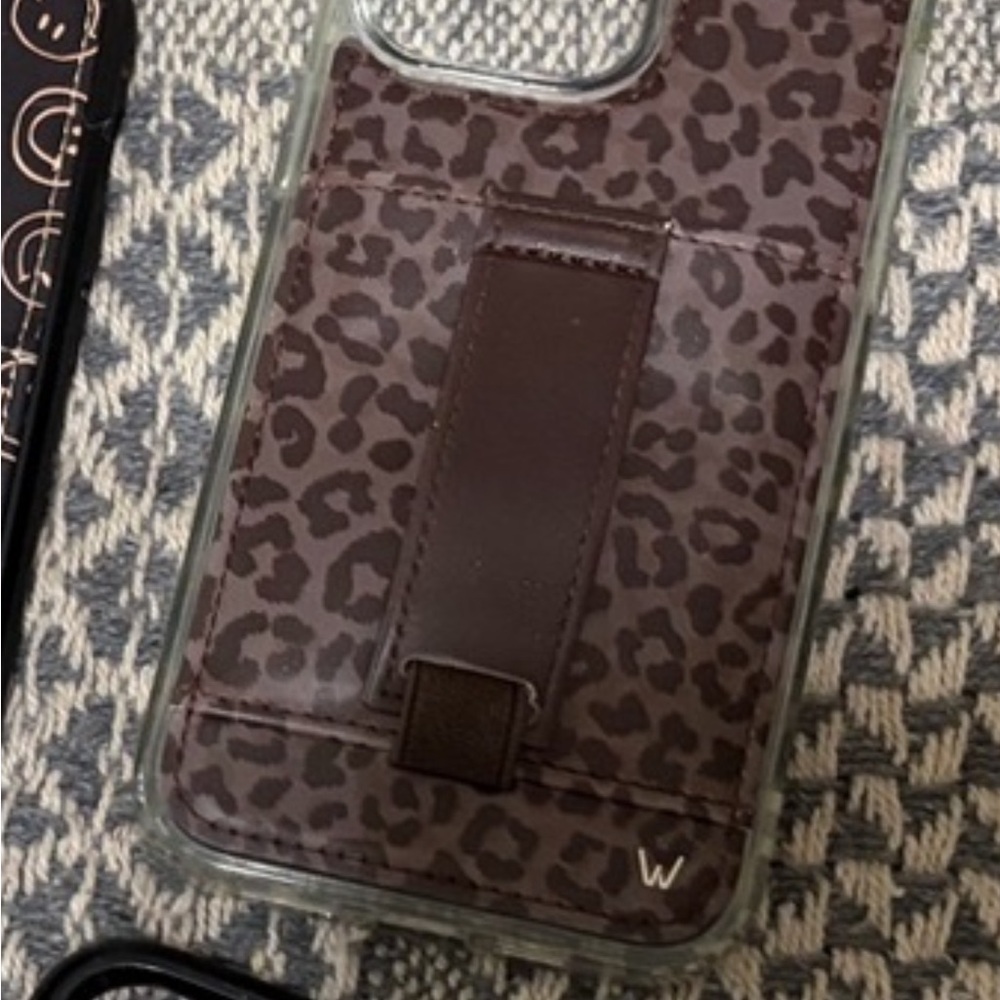 Walli Leopard Case 14 pro max